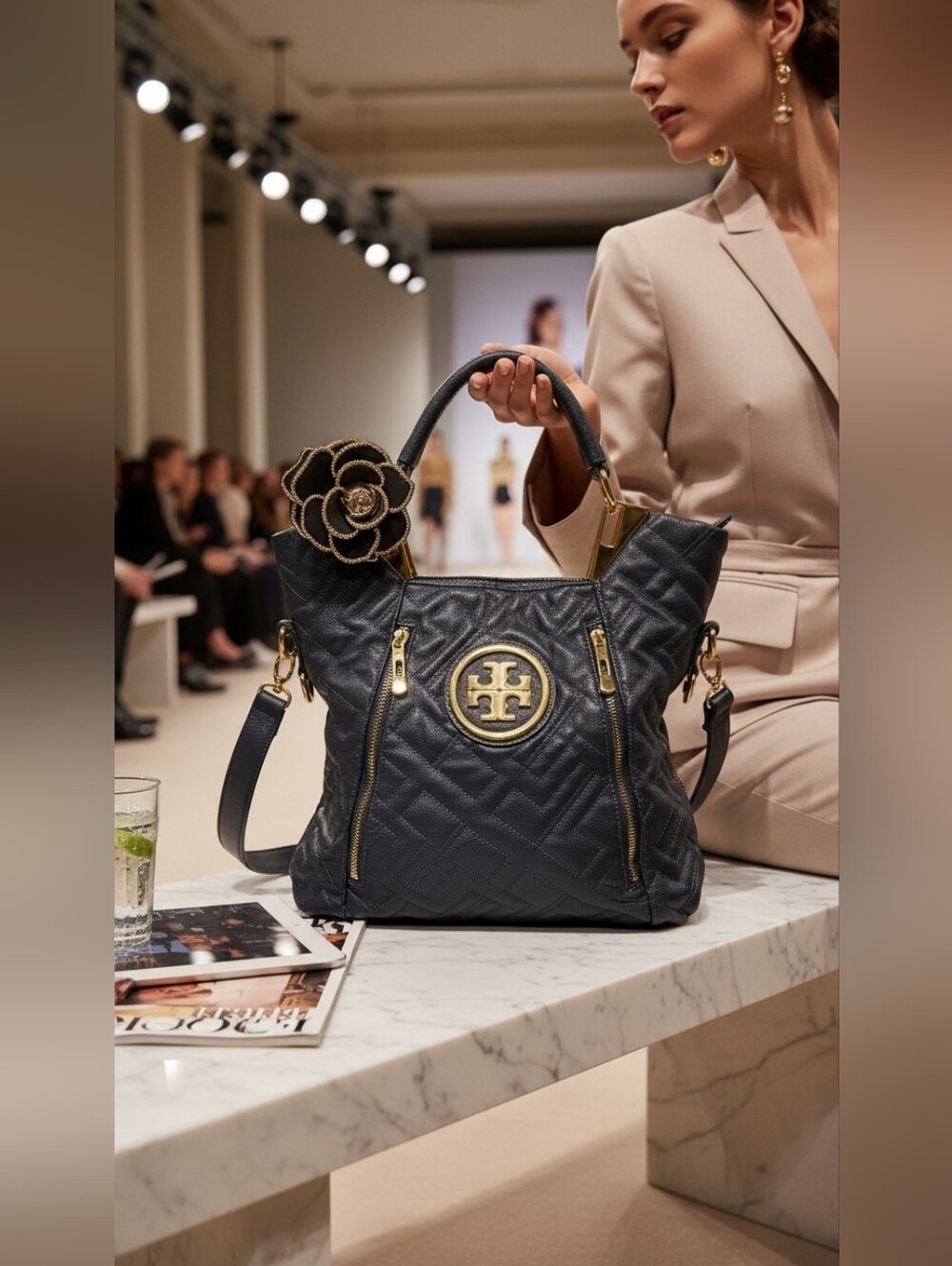 Tory Burch Marion Quilted Hobo/Tote Bag In Black & Gold Hardware - Picture 3 of 15